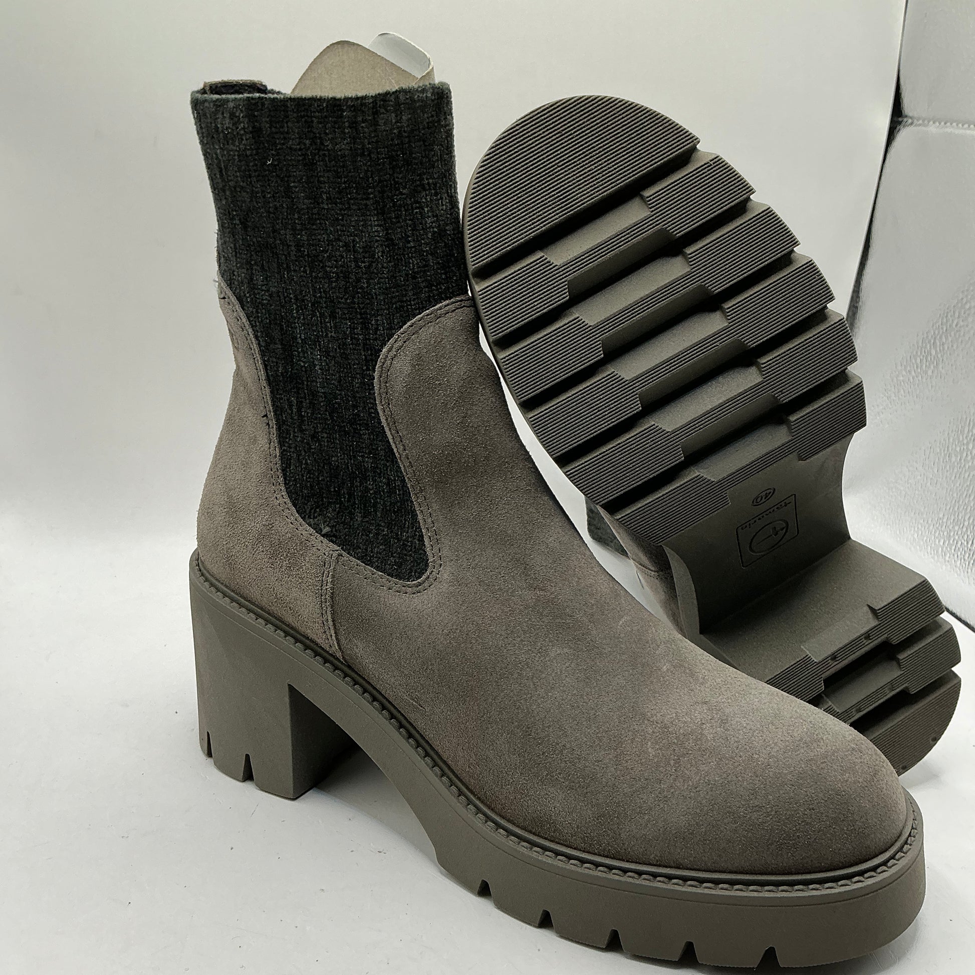 Tamaris comfort chunky grey suede boot with elasticated fabric ankle cuff