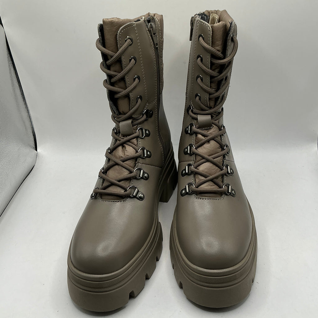Tamaris sage leather chunky walking style boots