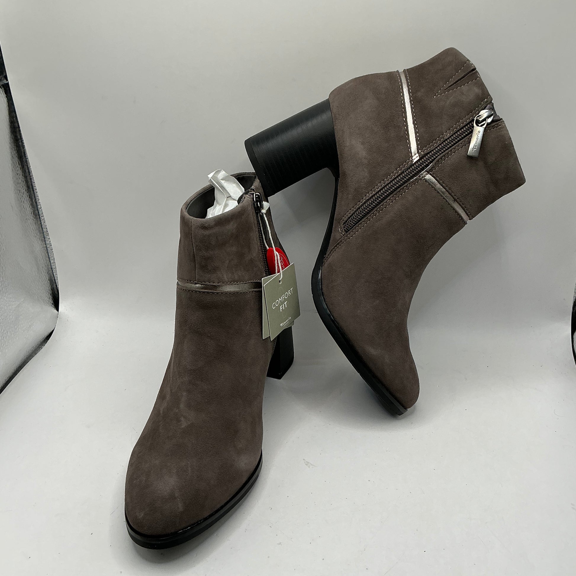 Tamaris comfort Anthracite mid heel suede ankle boots