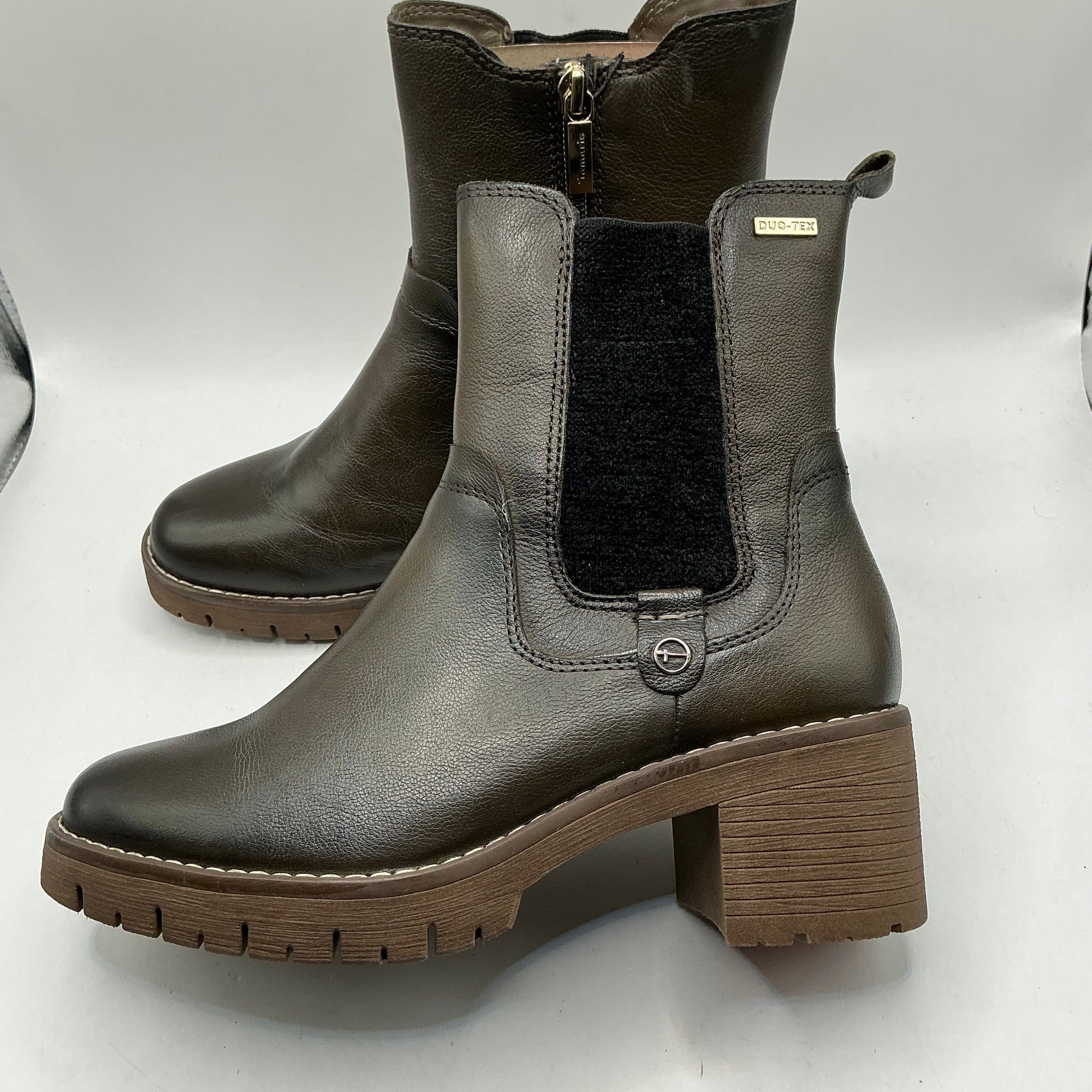 Tamaris comfort Khaki leather Chelsea boots