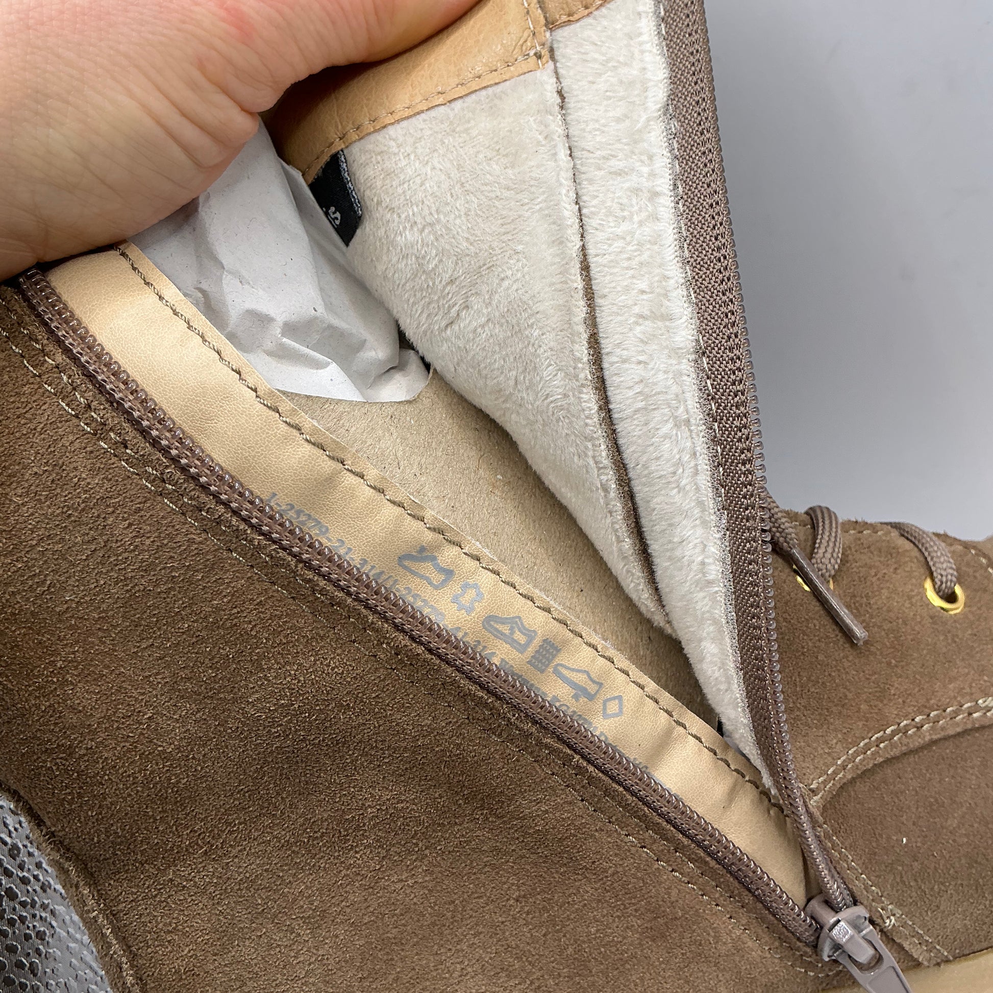 Tamaris Cigar suede ankle boots with chunky heel