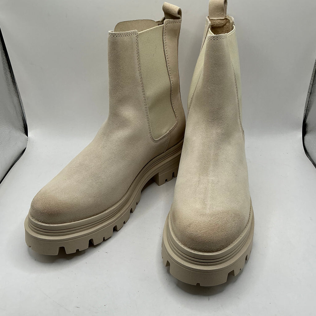 Tamaris ‘antelope’ chunky suede ankle boots