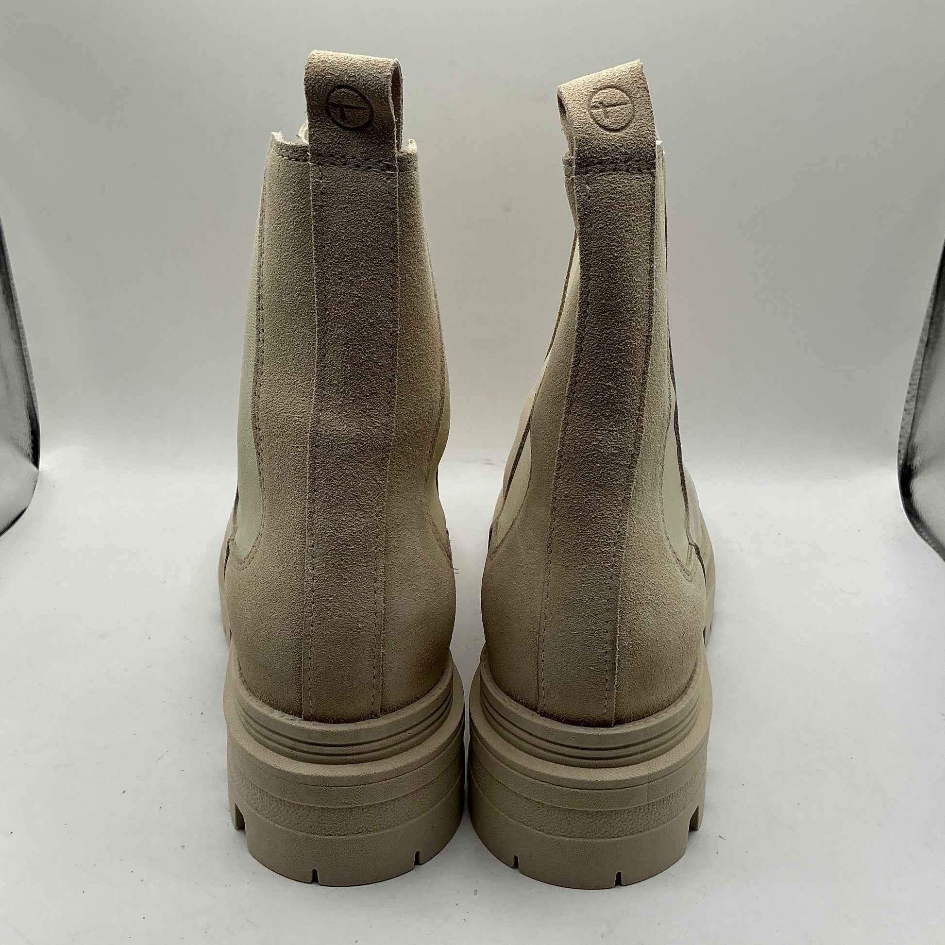 Tamaris ‘antelope’ chunky suede ankle boots