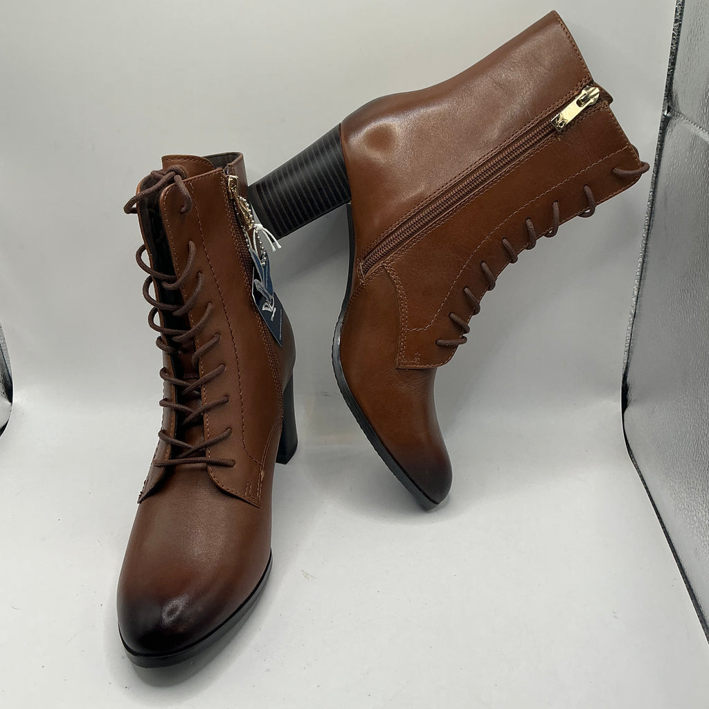 Caprice Cognac leather ankle boots