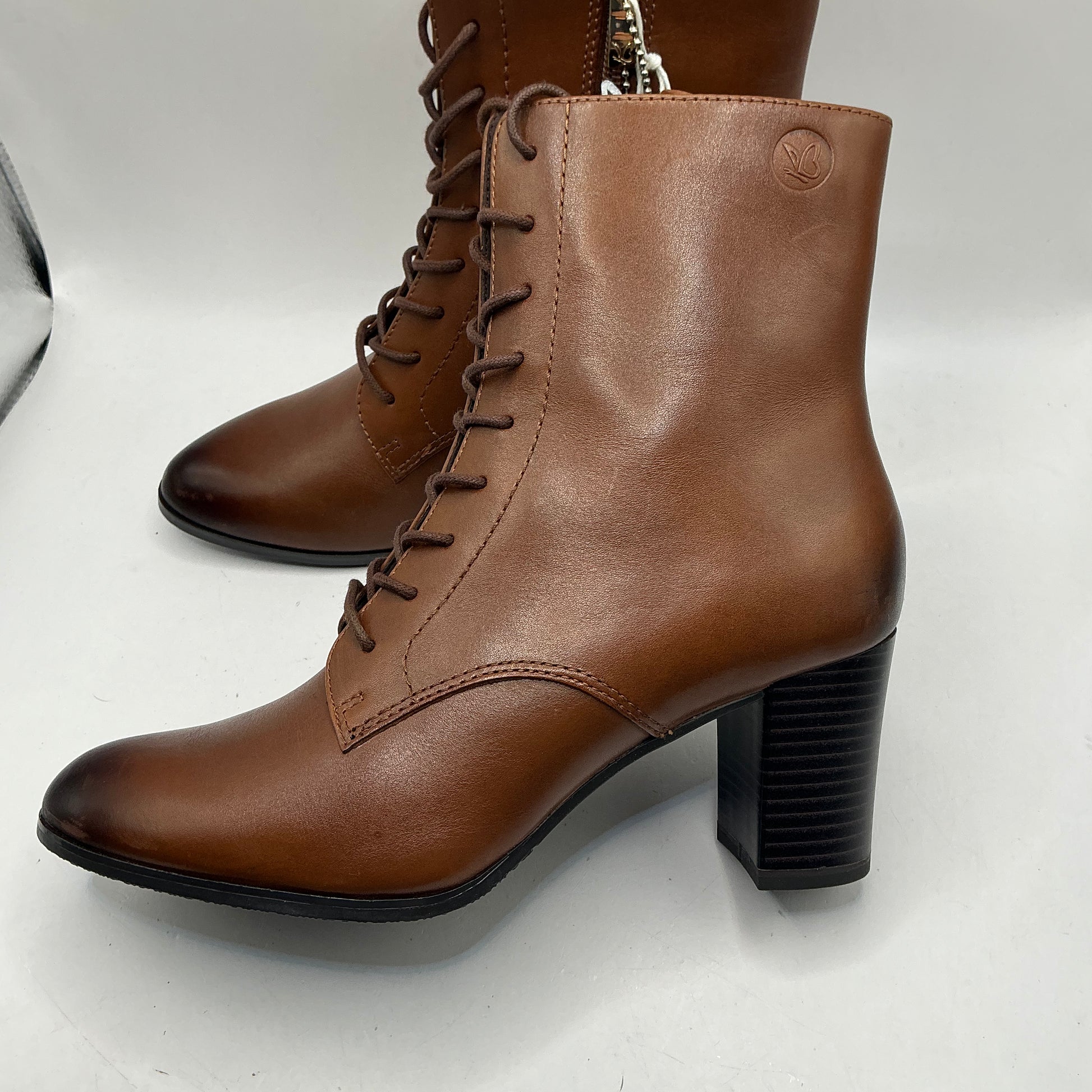 Caprice Cognac leather ankle boots