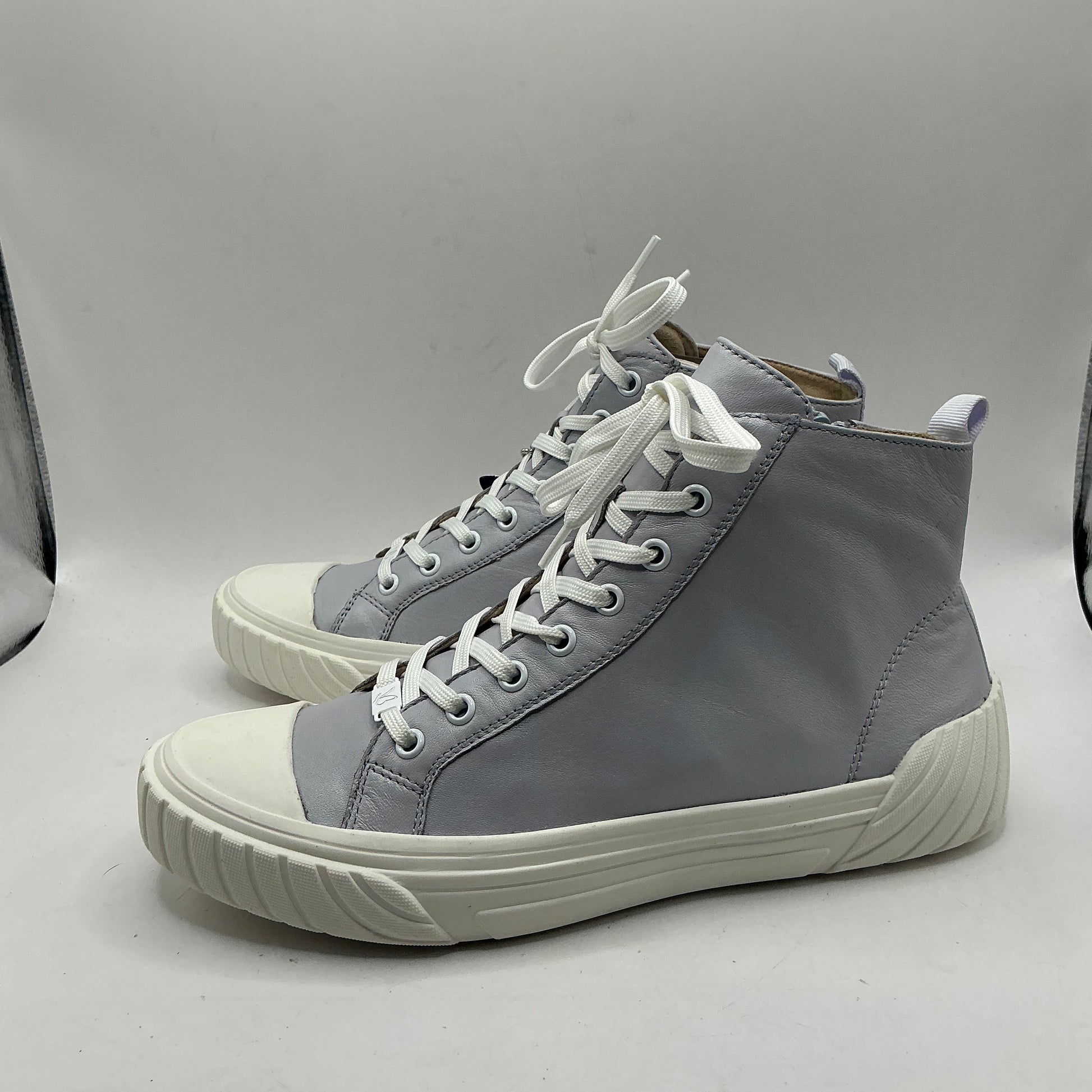 Caprice Light blue pearl leather ankle boot trainers