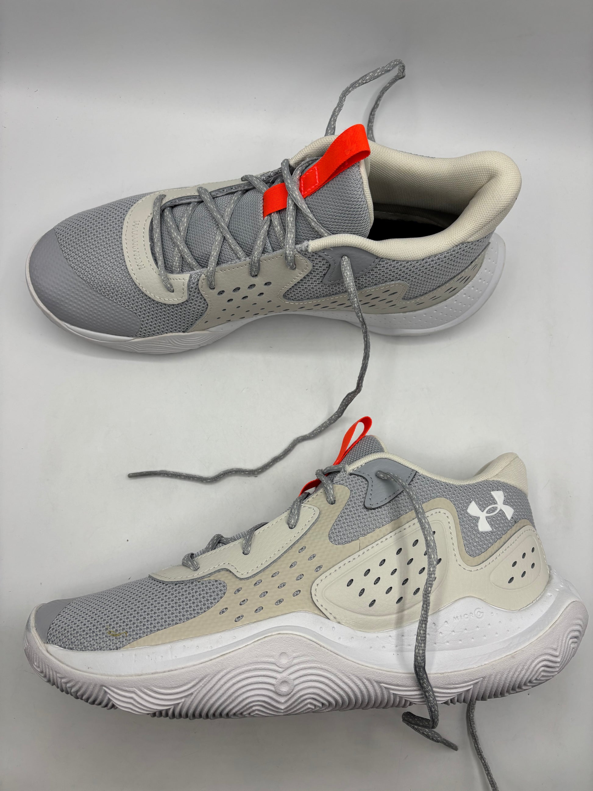 Under Armour UA Jet '23 basketball shoes (size 10)
