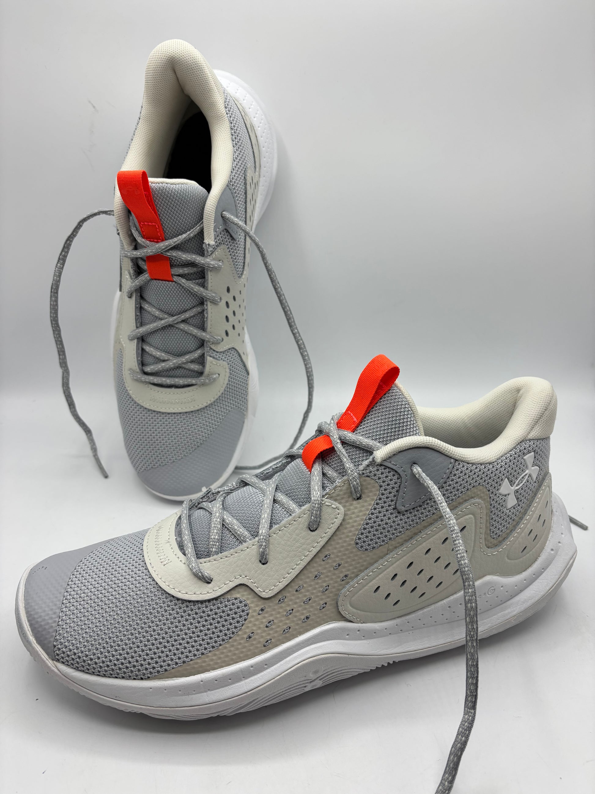 Under Armour UA Jet '23 basketball shoes (size 10)