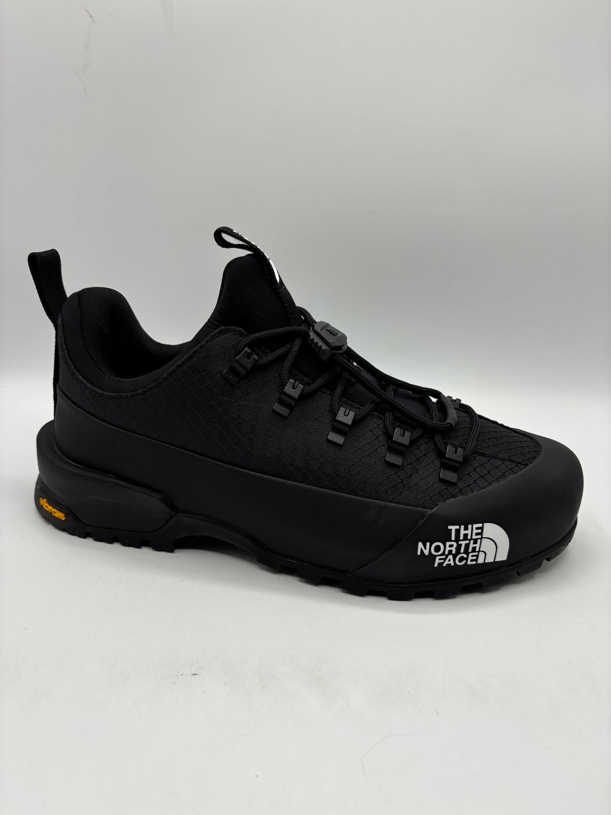 The North Face Glenclyffe Low (size 7)