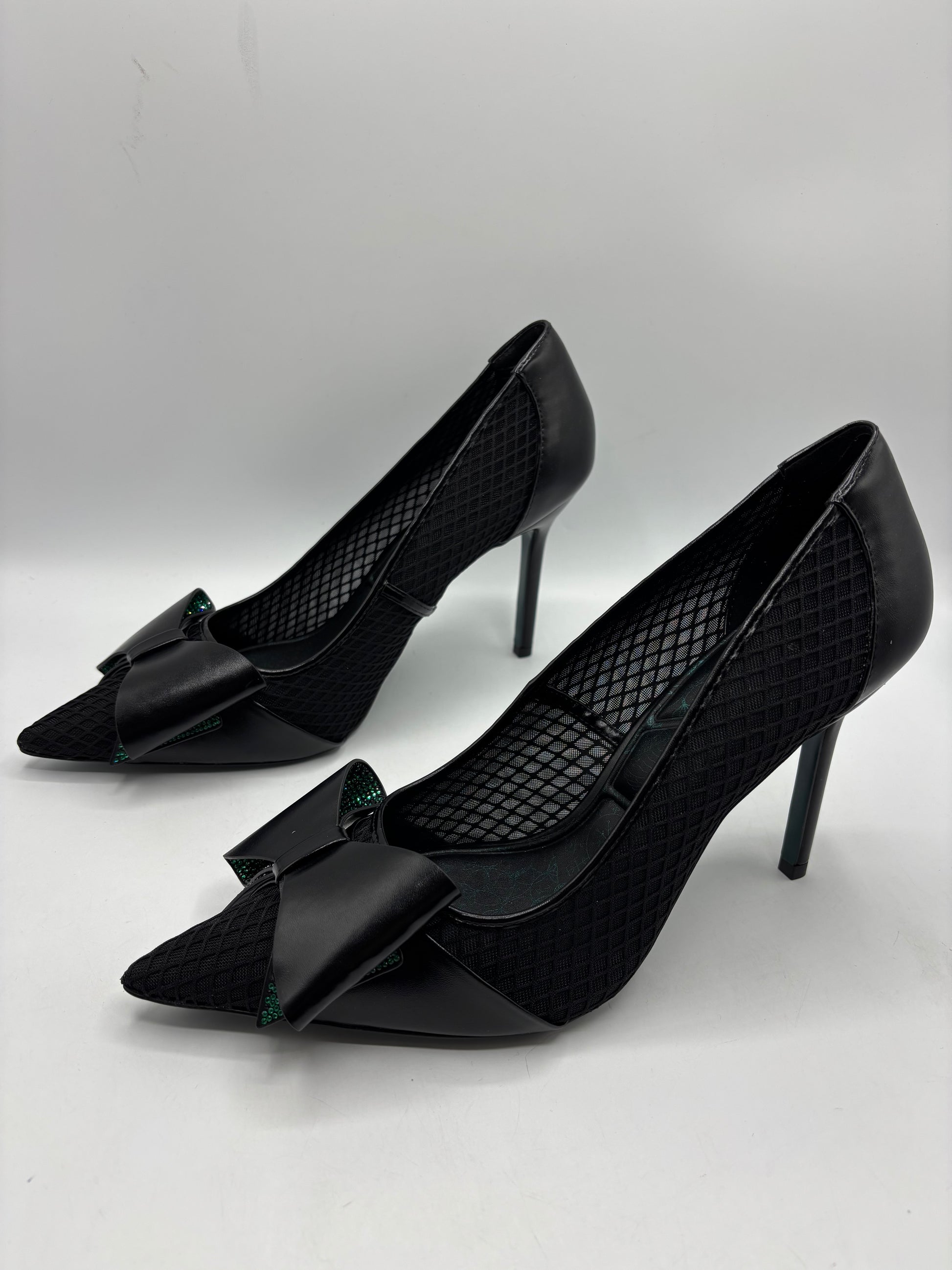 Aldo X Wicked Defygravity pumps with a bow detail ( size 6&9.5 )