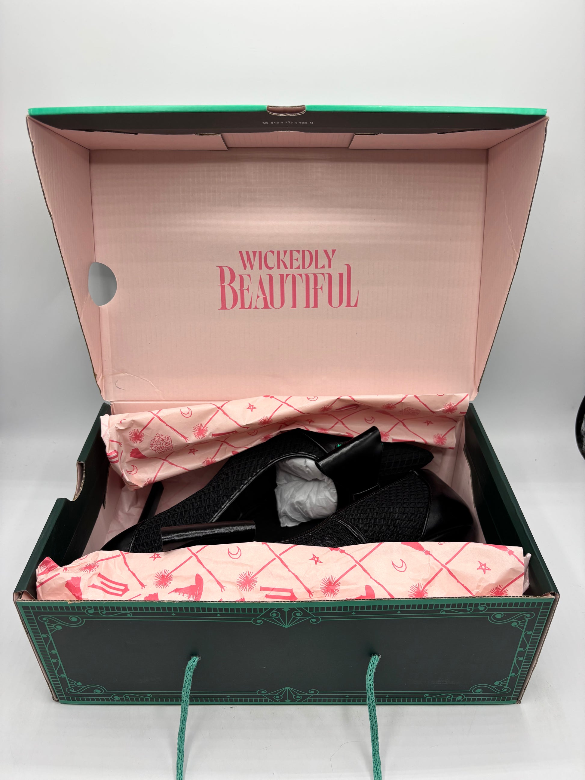 Aldo X Wicked Defygravity pumps with a bow detail ( size 6&9.5 )