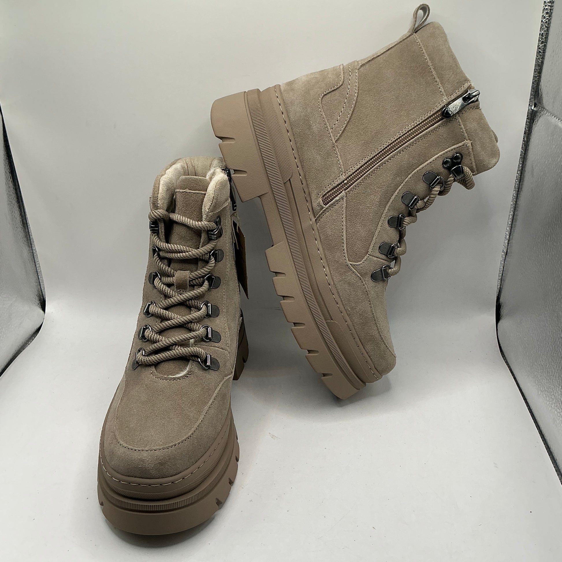 Marco Tozzi suede boots with wool lining