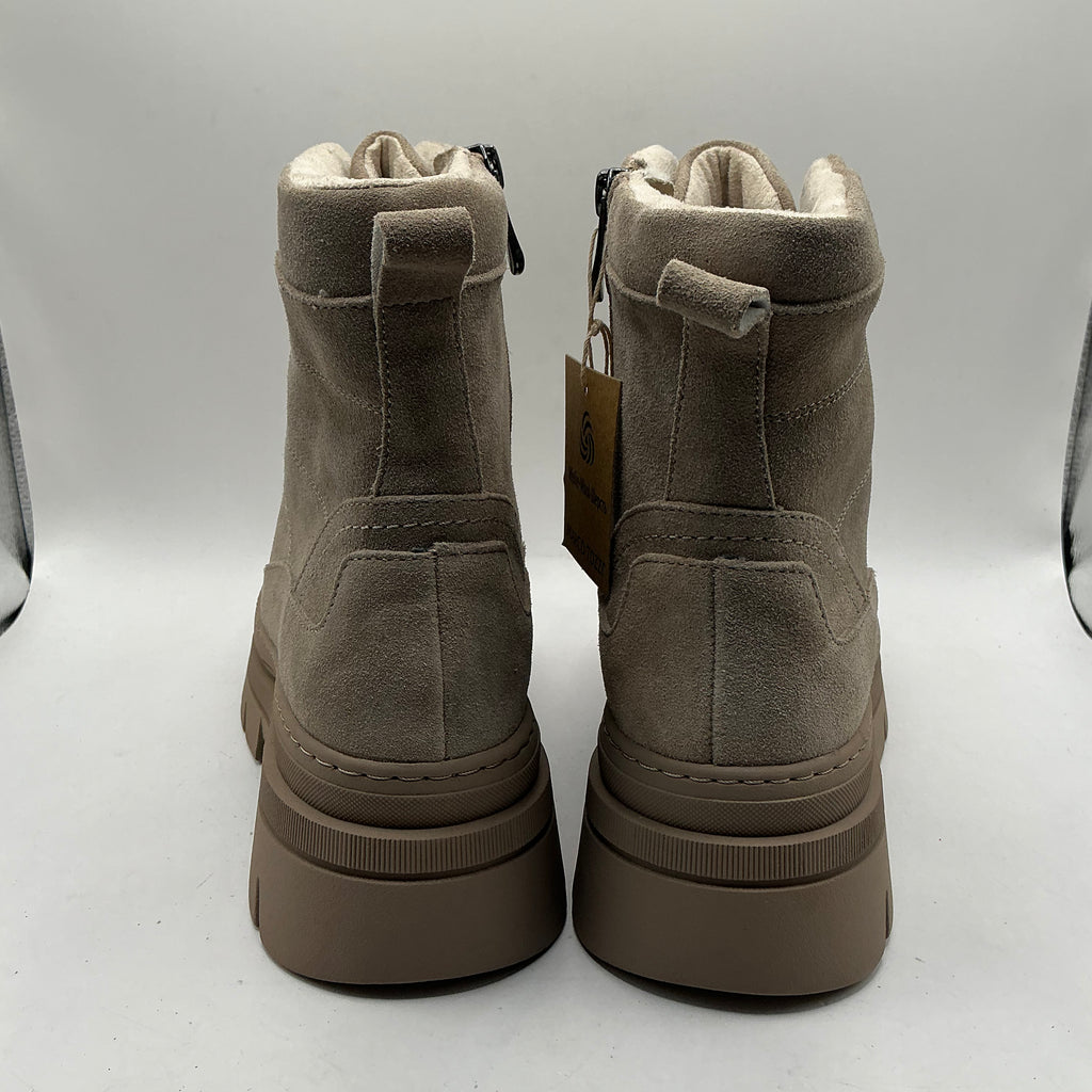 Marco Tozzi suede boots with wool lining