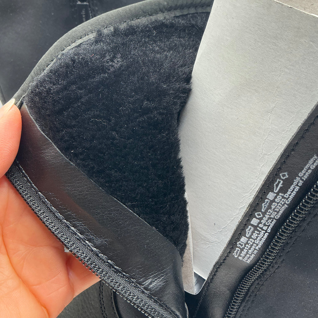 Tamaris comfort black ankle boots with buckles