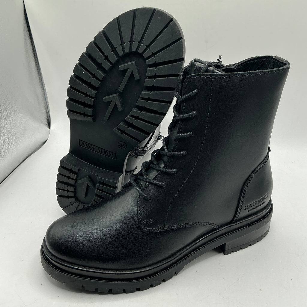 Josef seibel “Stacey 07” black leather ankle boots size 3