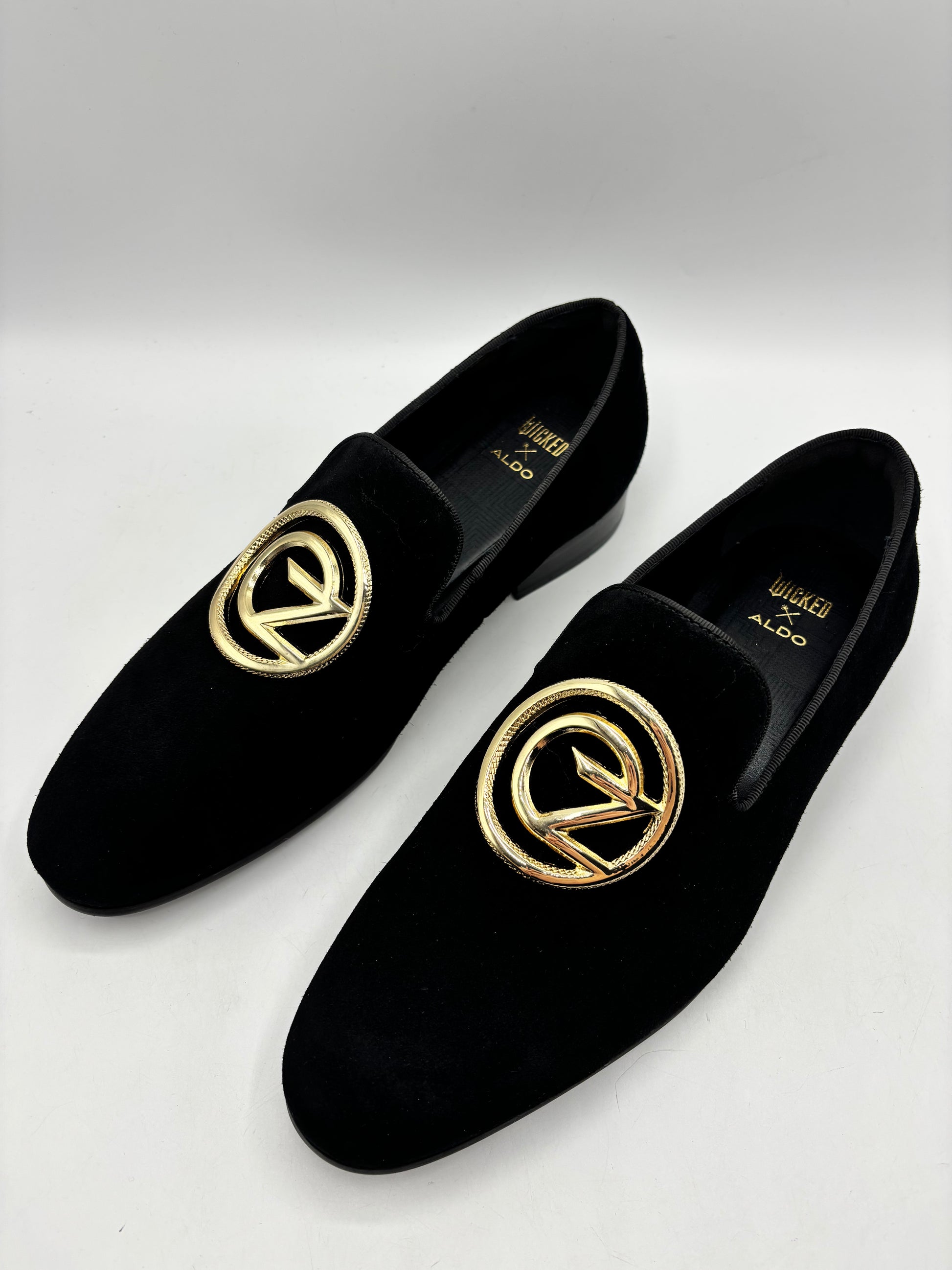 WICKED X ALDO unisex leather suede loafers, size 6.5 (40)