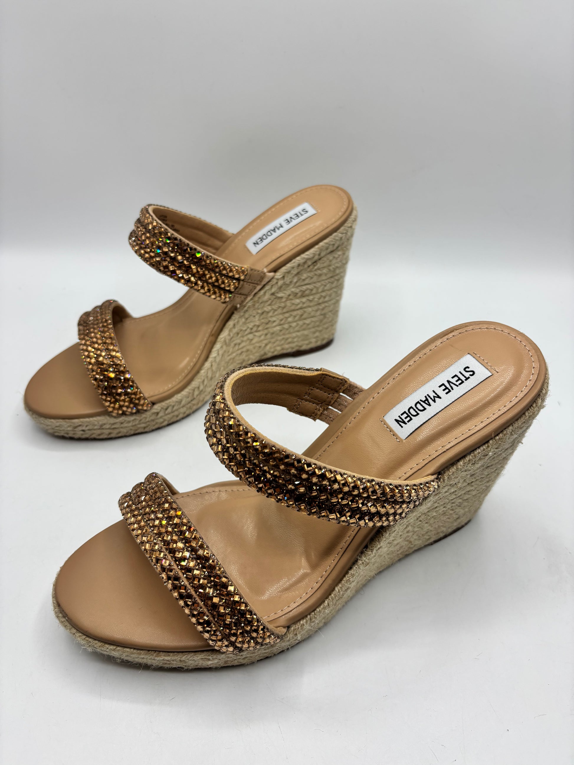 STEVE MADDEN “Upton” diamanté espadrille wedge sandal, size 6