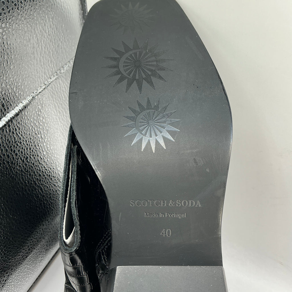 SCOTCH & SODA

Hannah, black Leather Ankle Boot