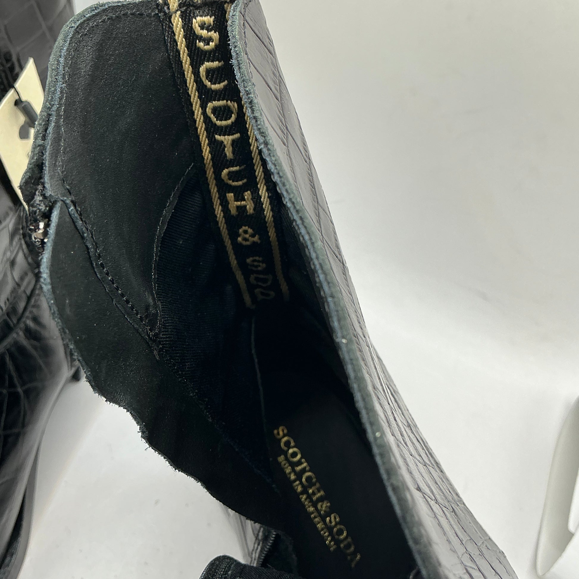 SCOTCH & SODA

Hannah, black Leather Ankle Boot