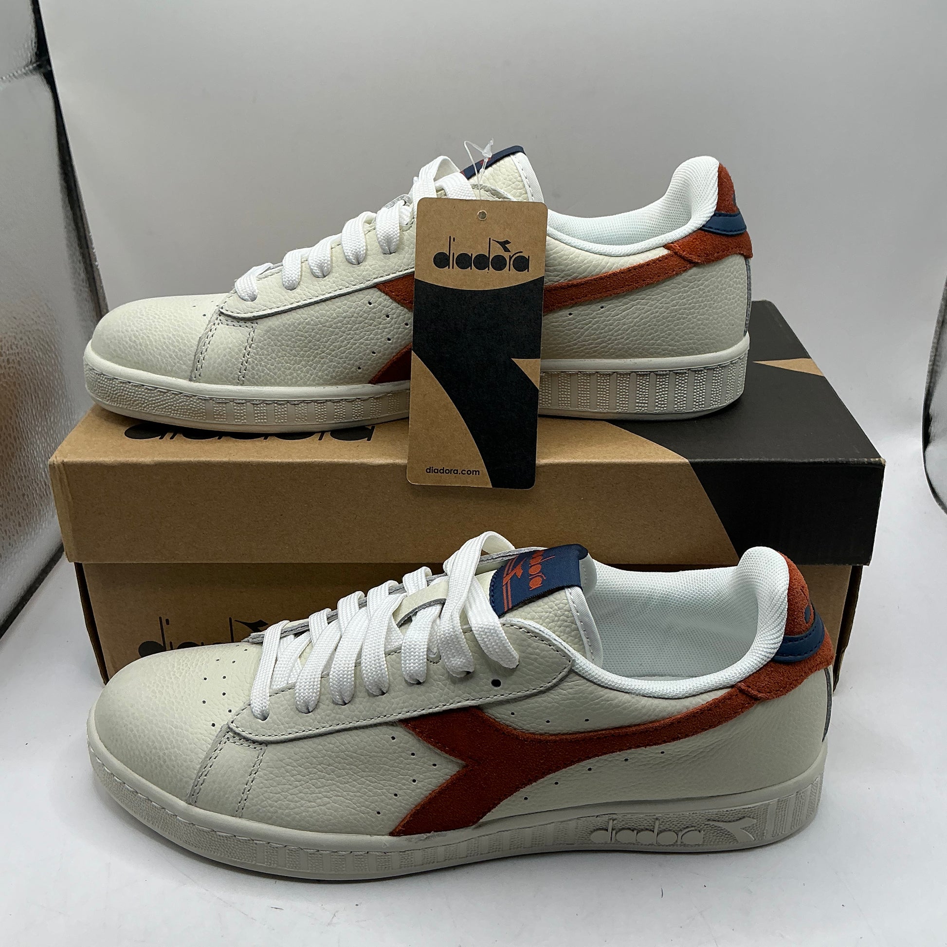 GAME L LOW WAXED SUEDE POP