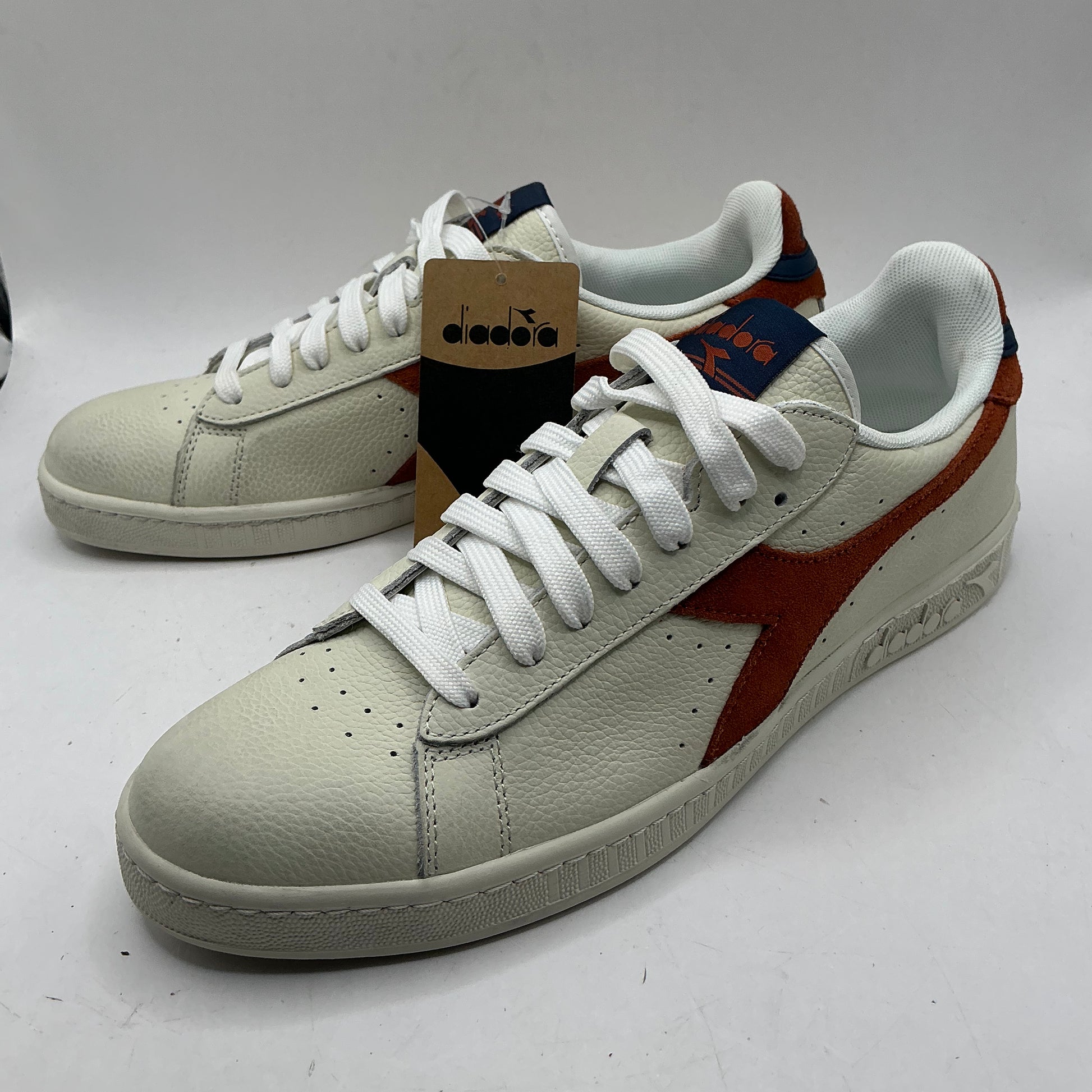 GAME L LOW WAXED SUEDE POP