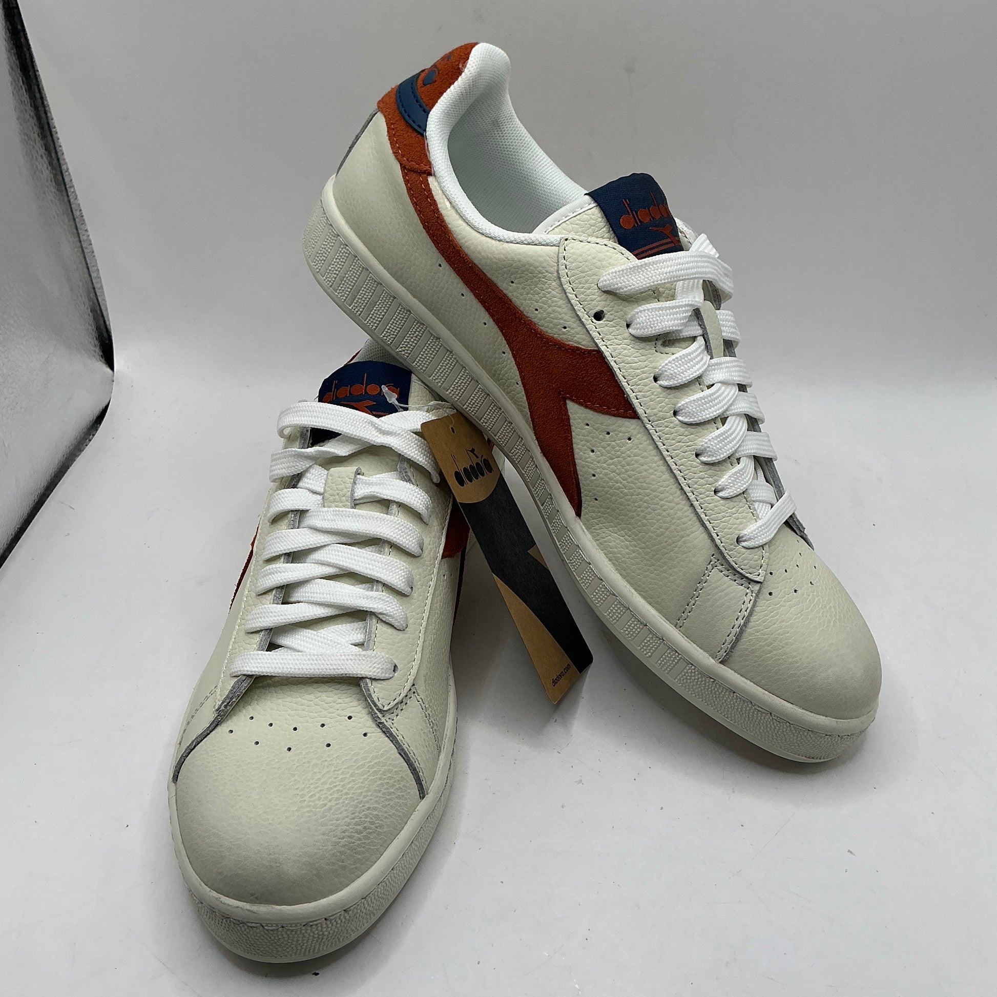 GAME L LOW WAXED SUEDE POP