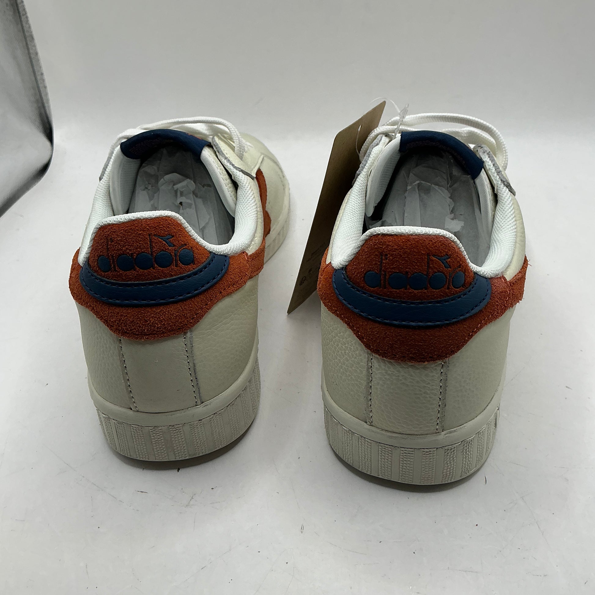 GAME L LOW WAXED SUEDE POP