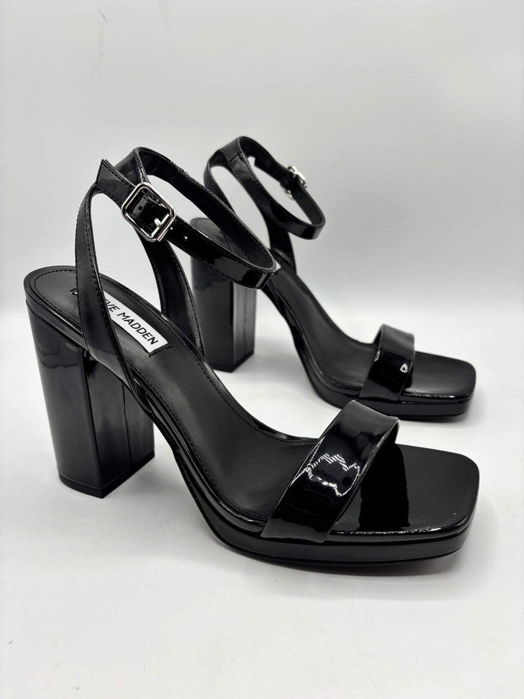 STEVE MADDEN black patent, block high heel, square toe heels, size 7