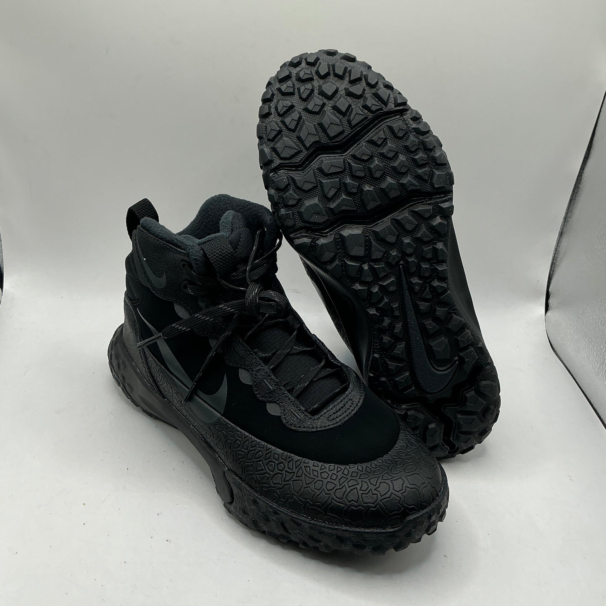 Nike Sportswear
TERRASCOUT UNISEX - High-top trainers