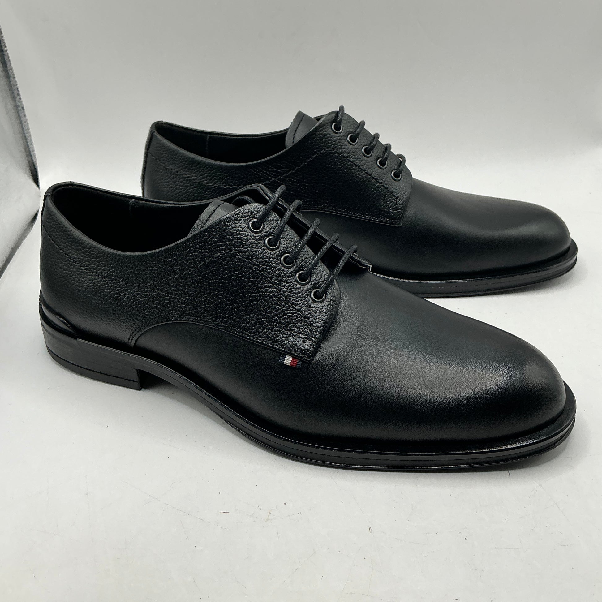 Tommy Hilfiger, Corporate Hilfiger Black Leather Derby Shoes