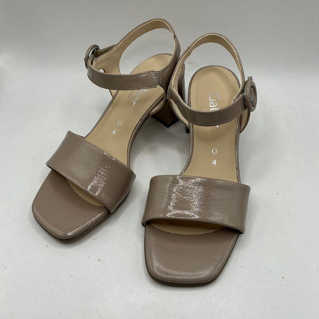 Gabor beige patent sandals