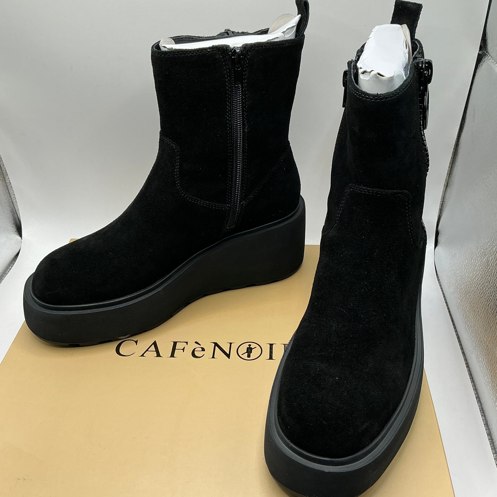 CafeNoir
Women's Black Platform Zip-Fastening Boots