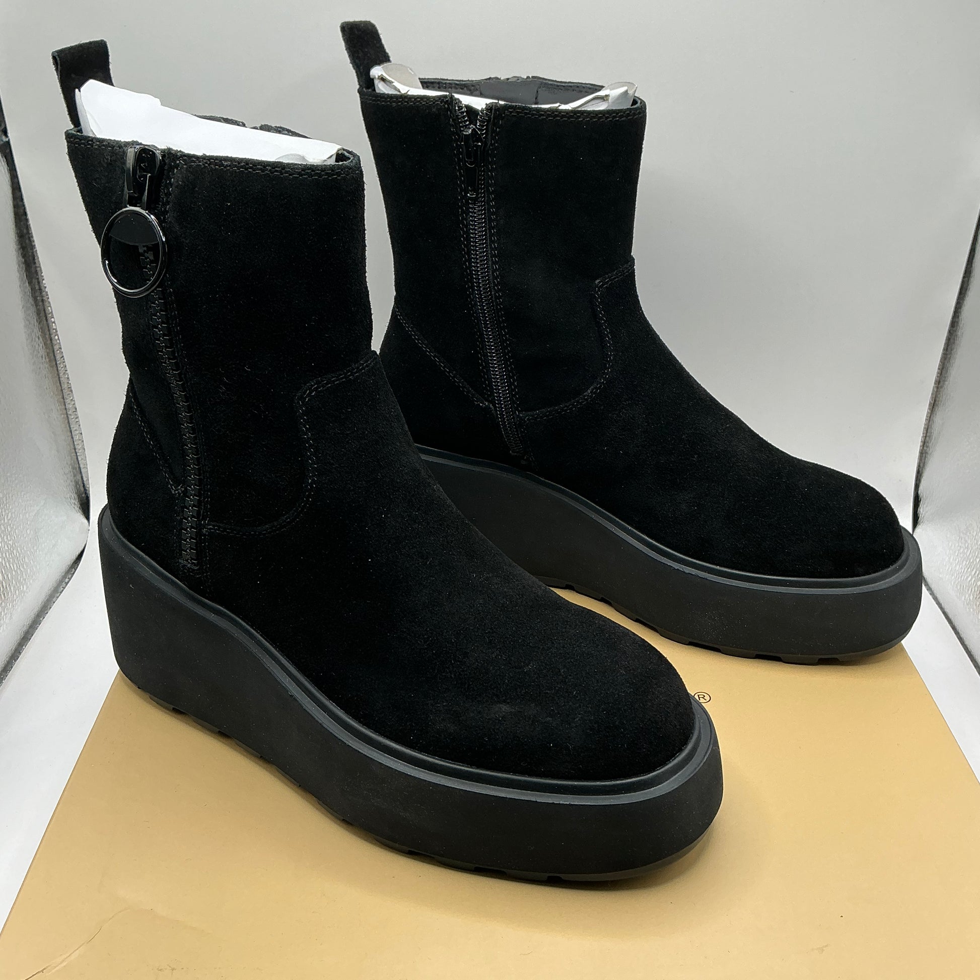 CafeNoir
Women's Black Platform Zip-Fastening Boots