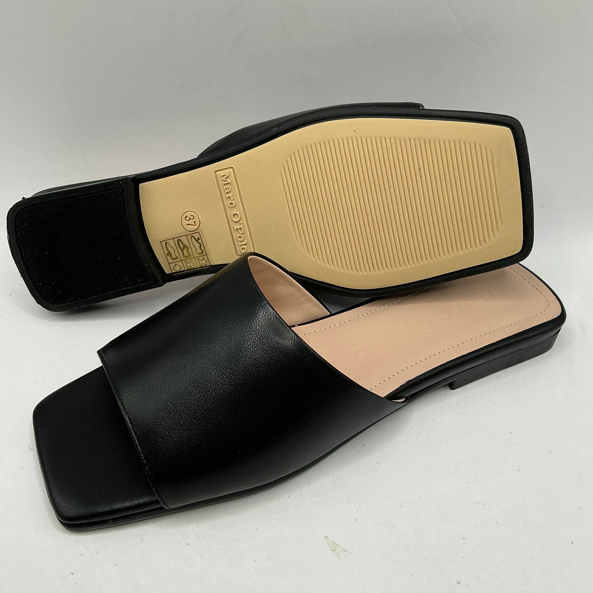 Marc O'Polo
AINA - Mules - black