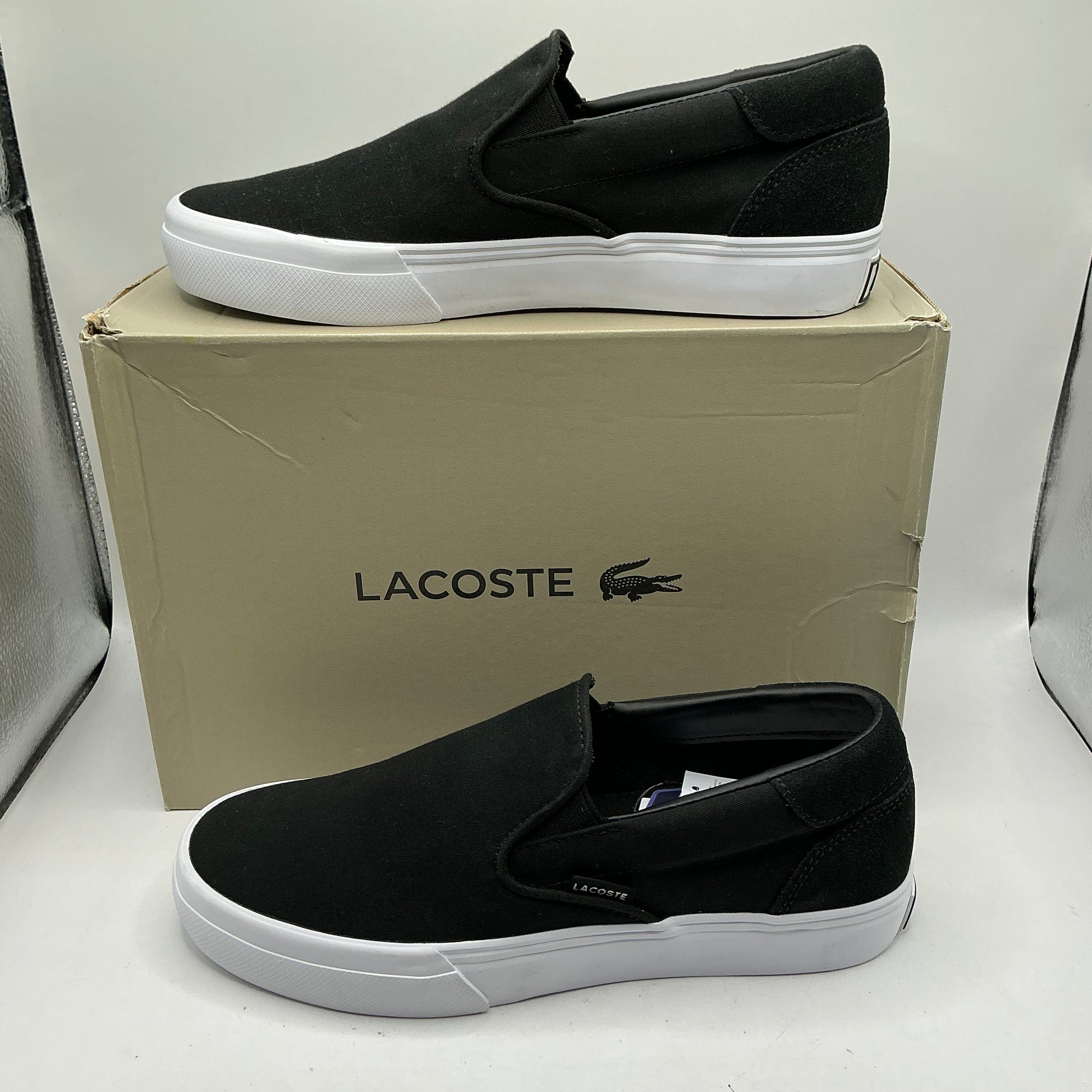 Lacoste Jump Swerve canvas slip on pumps