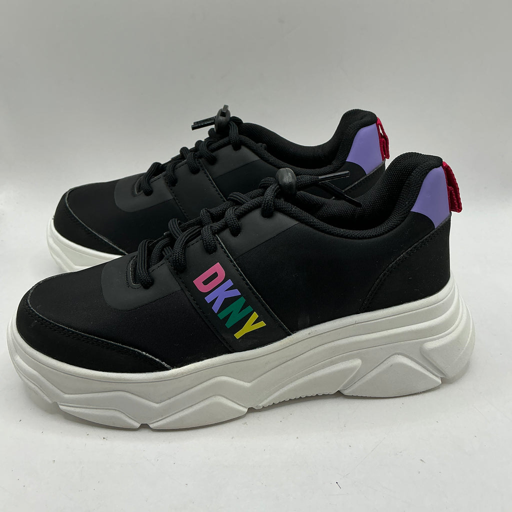 DKNY trainers