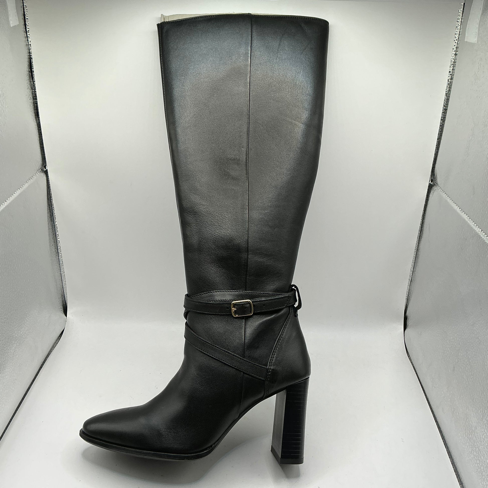 Karen Millen Heeled black leather knee boots with buckle detail