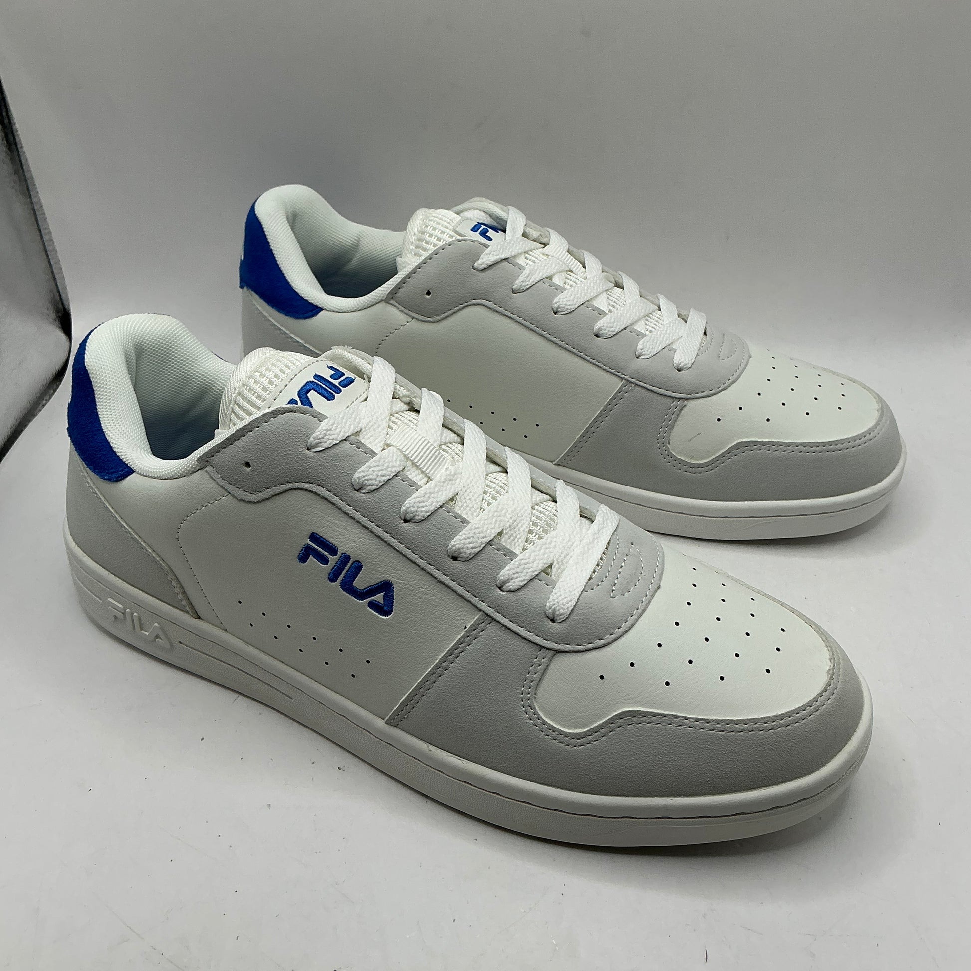 Fila, Netforce II X CRT trainers