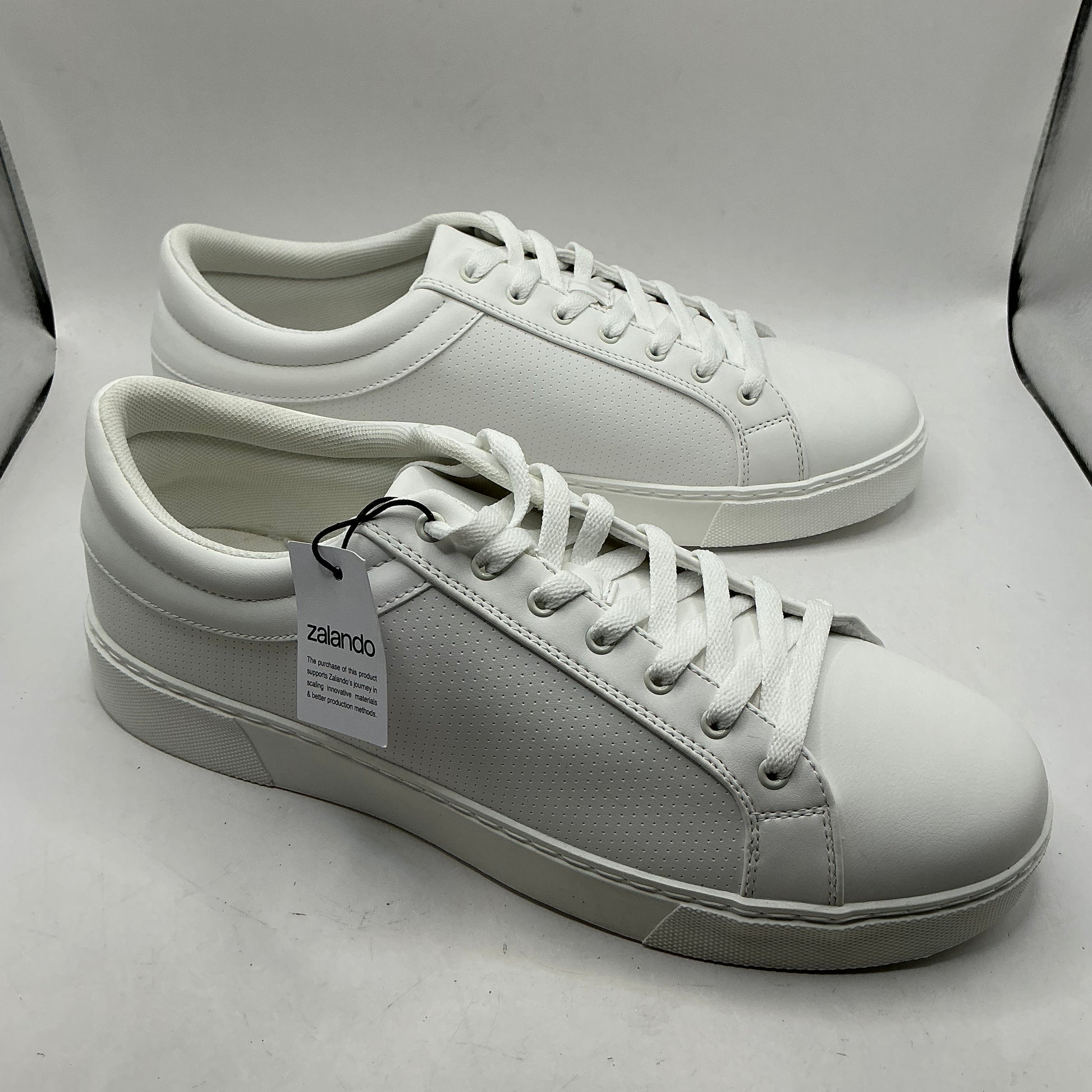 Pier one white mens trainers