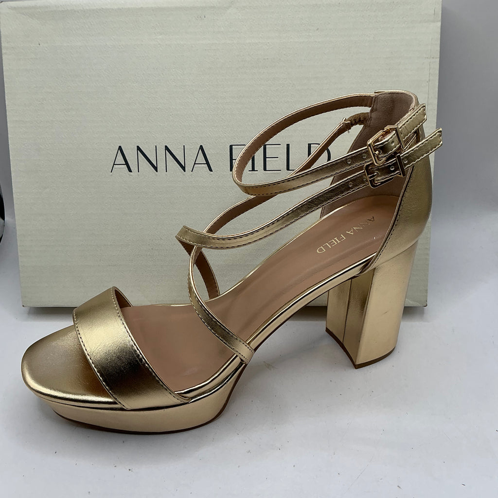 Anna Field, Gold platform sandals