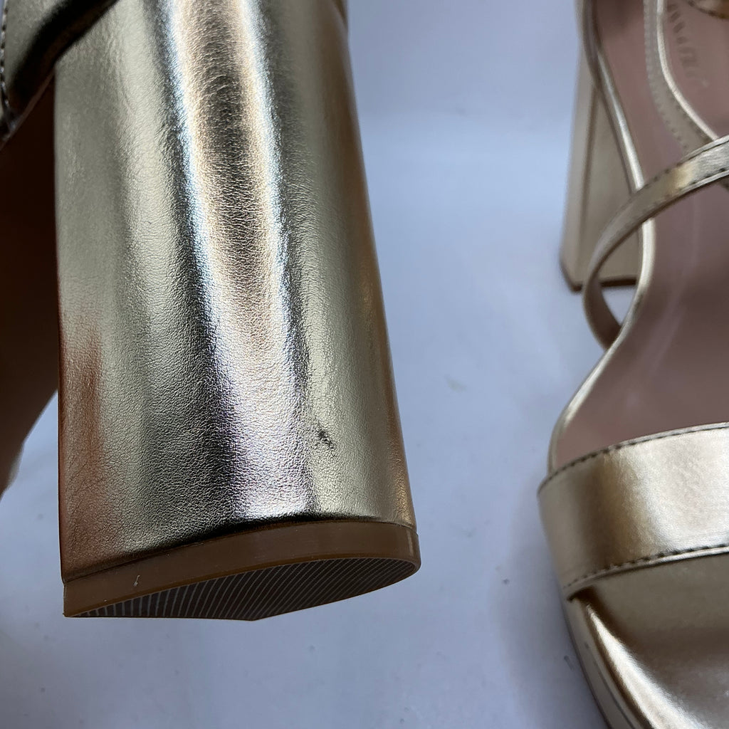Anna Field, Gold platform sandals