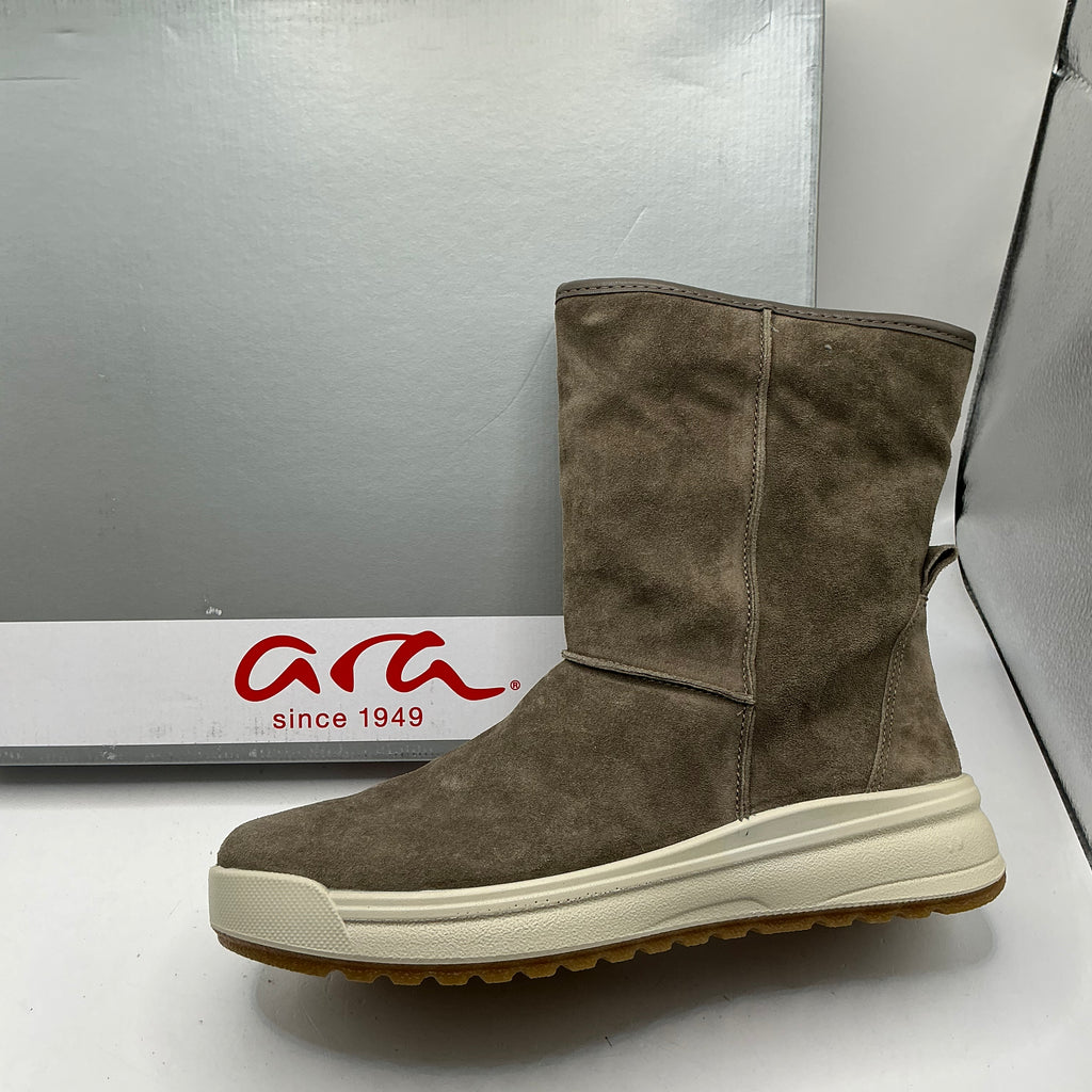 Ara, Aspen, suede ankle boots with warm lining