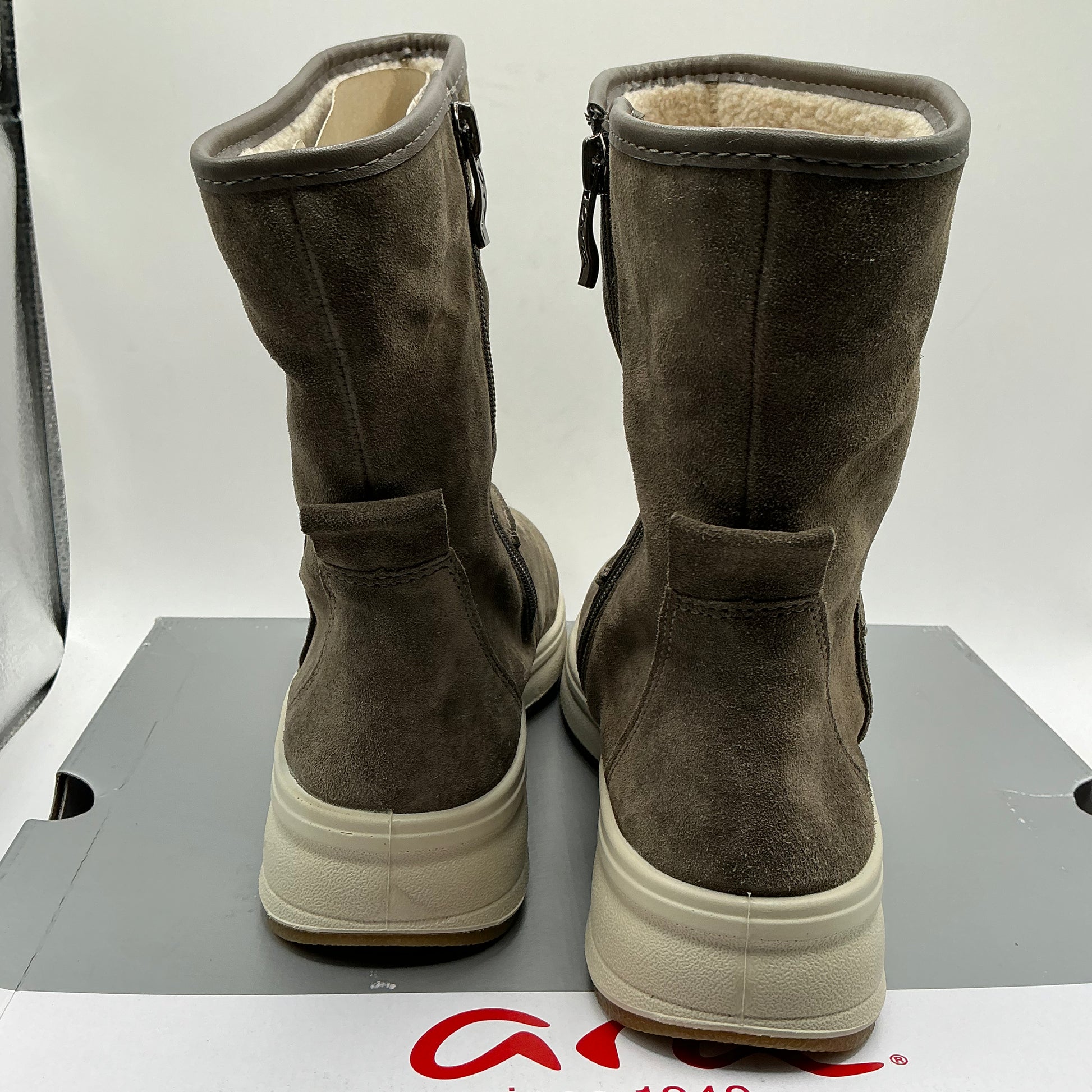 Ara, Aspen, suede ankle boots with warm lining