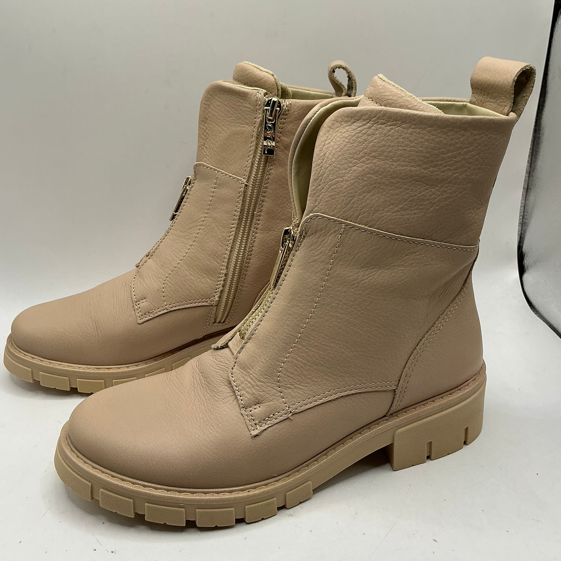 Ara, Dover, soft nude leather ankle boots with ornamental zip