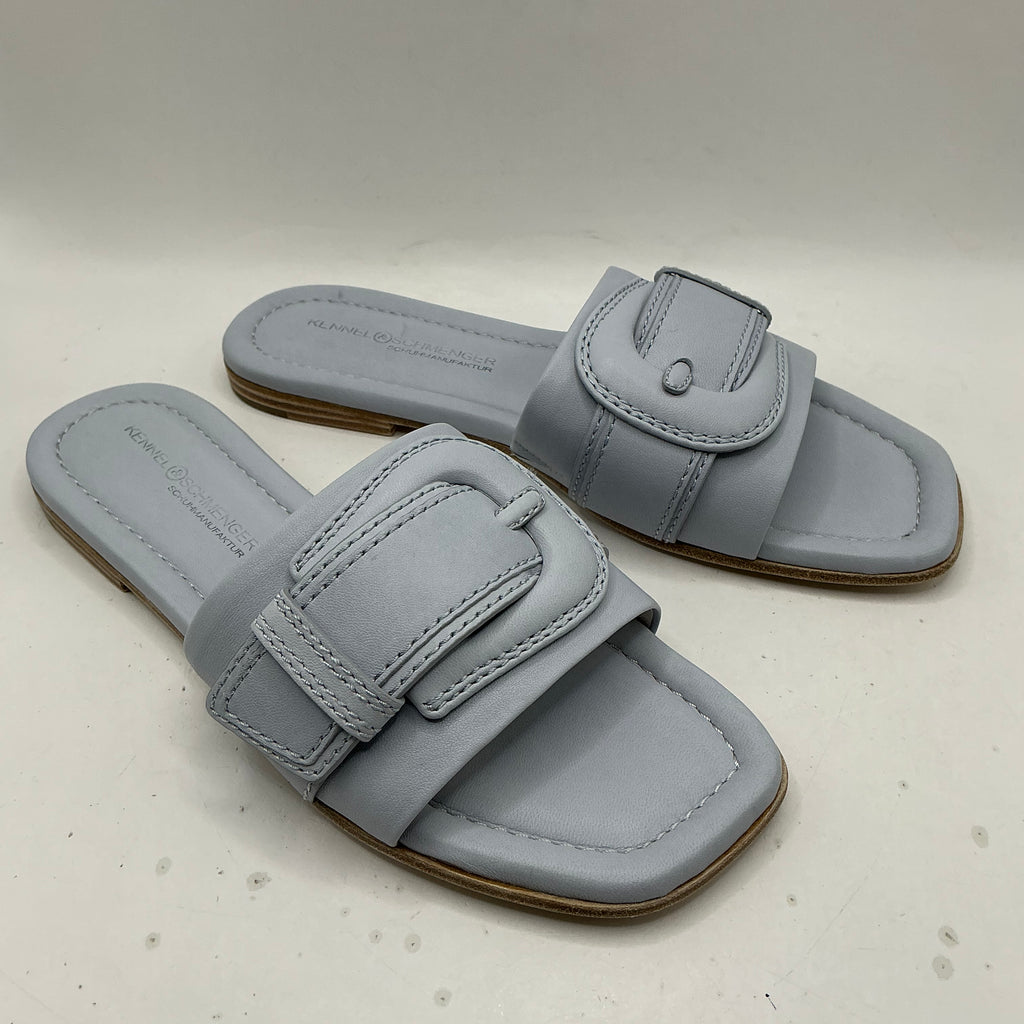 Kennel & Schmenger, Holly, beautiful all leather light blue sandals