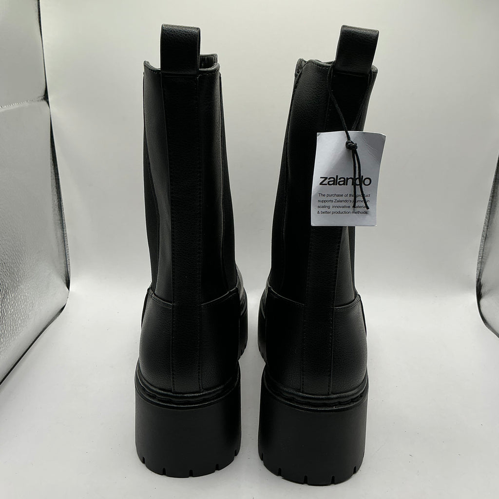 Even&Odd Chunky Chelsea Boots