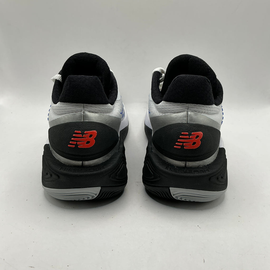 New Balance TwoWay v5 basketball trainers