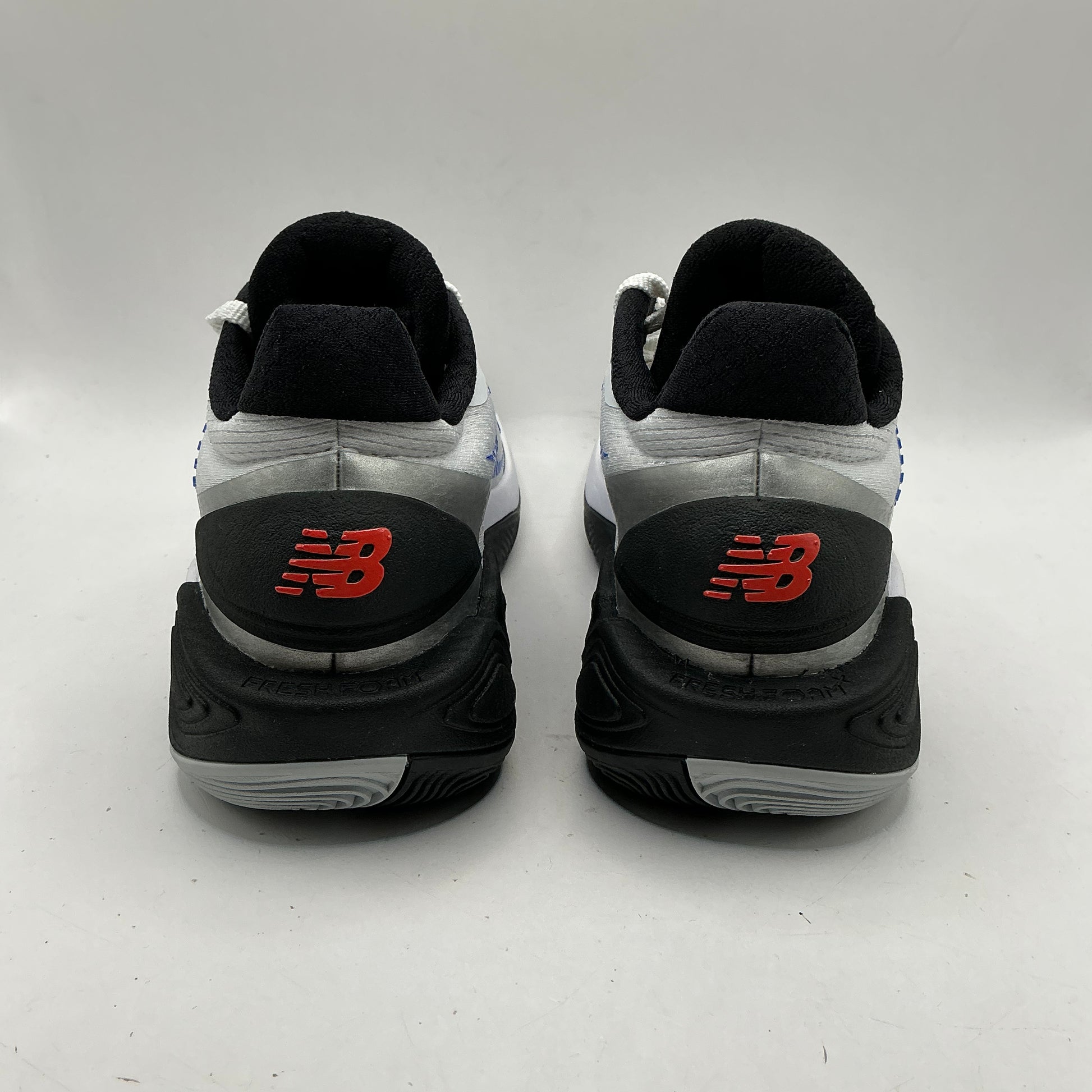 New Balance TwoWay v5 basketball trainers