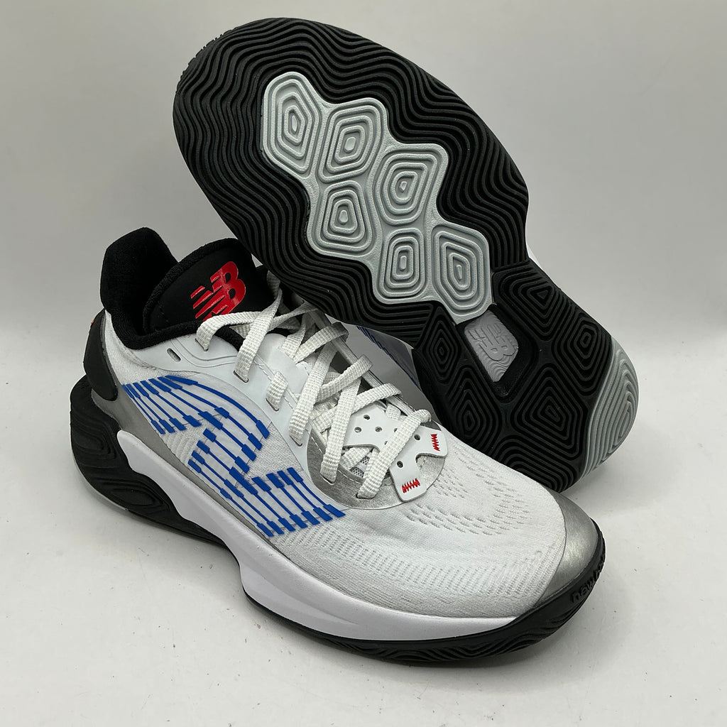 New Balance TwoWay v5 basketball trainers