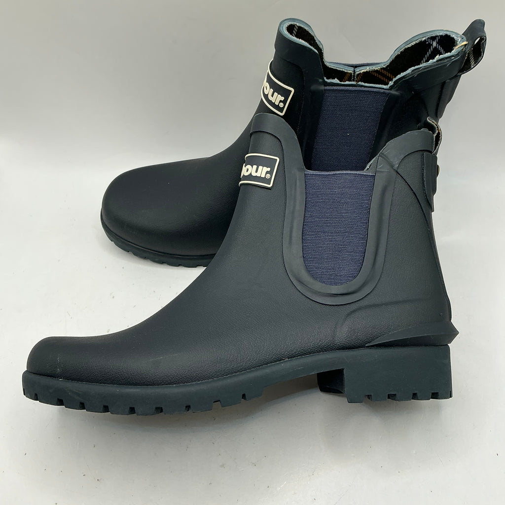 Barbour Wilton welly boots, navy